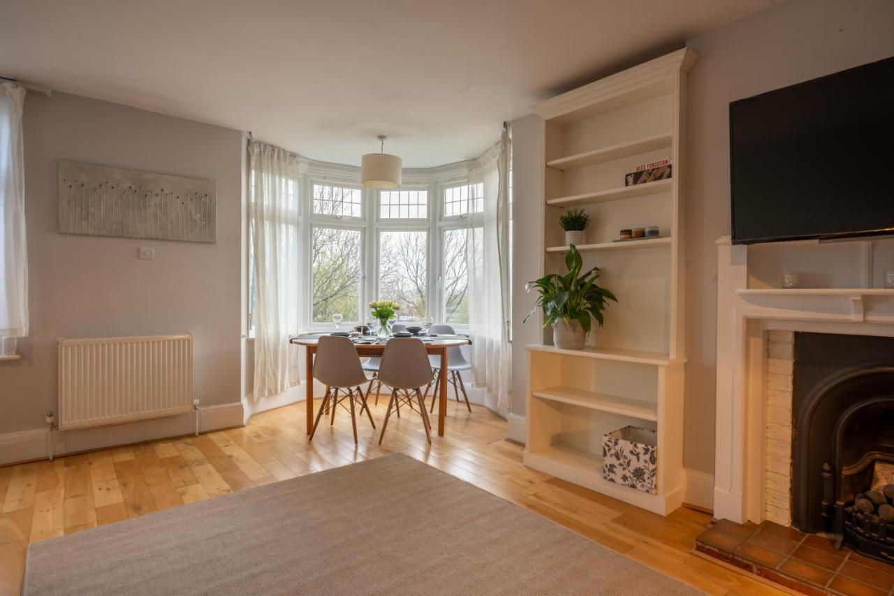 Entire In Streatham With Lovely Views & Ultra Fast Wi-fi *
